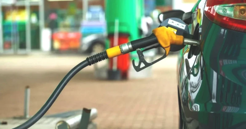 10 Mart'ta Akaryakıta Şok Zam! Benzin ve Motorin Fiyatları Ne Kadar Arttı?